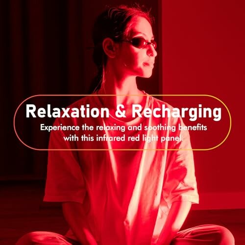 Person in rotem Infrarotlicht entspannt sich