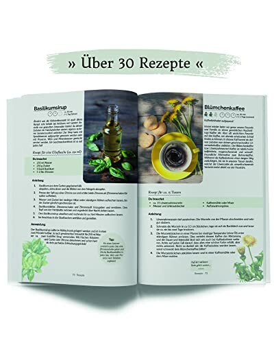 Offenes Buch mit Rezepten für Basilikumsirup und Blümchenkaffee.